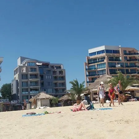 アパート The Heart Of サニービーチ